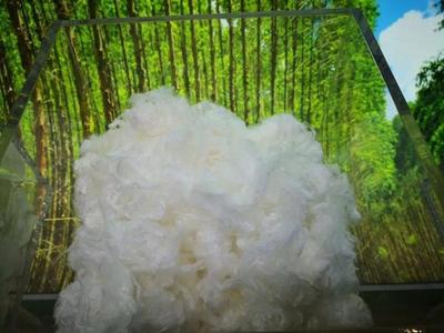 提質(zhì)增效顯真功，化纖行業(yè)“頭部效應(yīng)”下的冰與火之歌